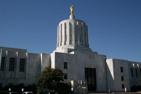 Oregon Legislature calls for cost transparency